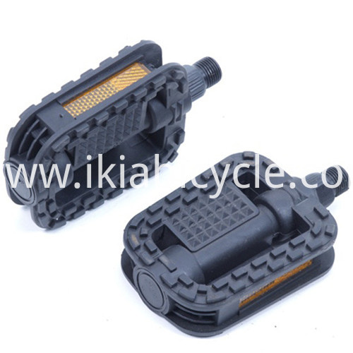 Cycle Cleats and Pedals